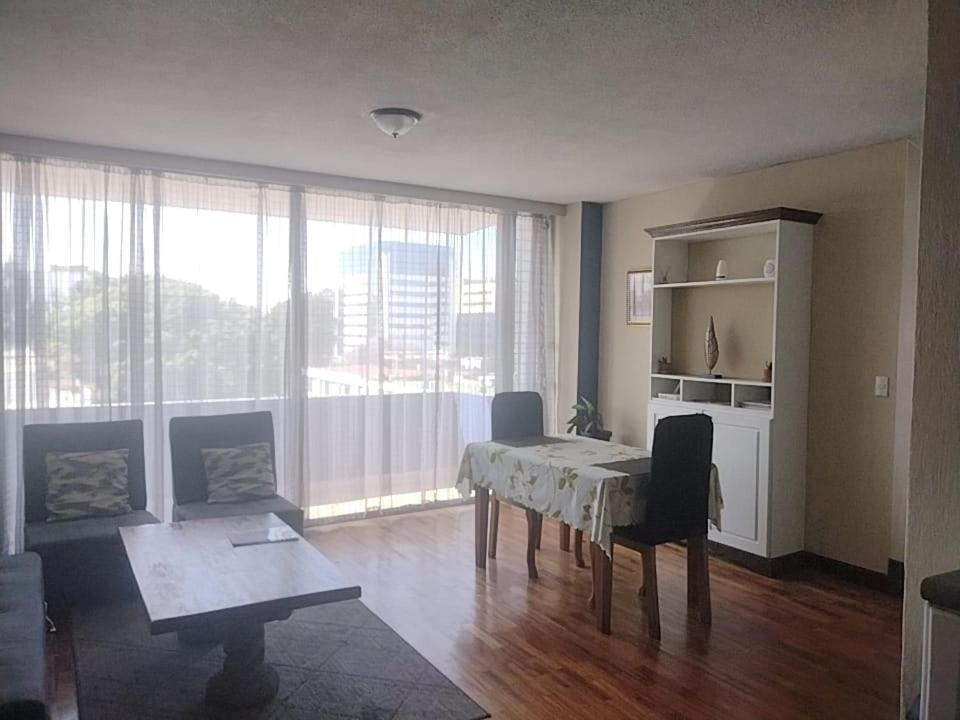 Apartamento 505 Cortijo Reforma Zona 9 جواتيمالا المظهر الخارجي الصورة